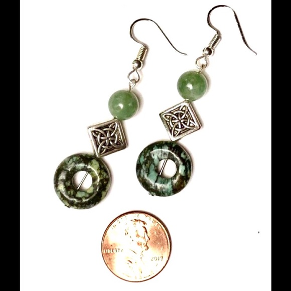 Green Jasper Agate Stone Circle Celtic 4 Point Diamond Knot Knotwork Earrings - Picture 2 of 2